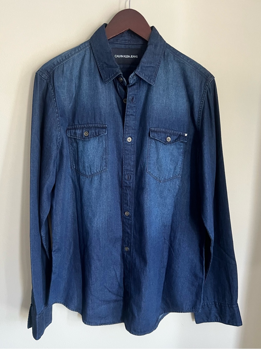 Calvin Klein Jeans Dark Blue Denim Button-Up Shirt Size M NWOT